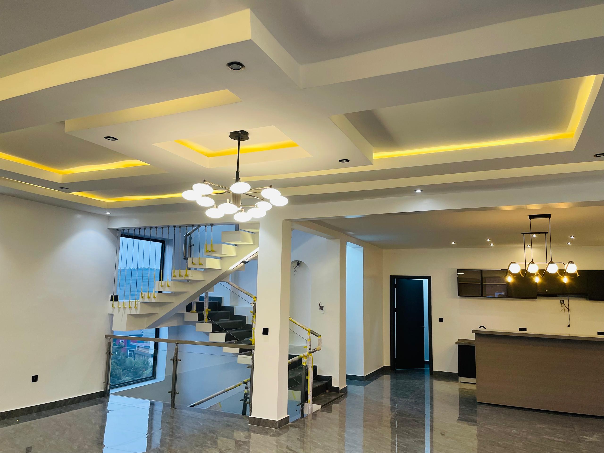 Gacuriro luxury house for sale in good neighborhood