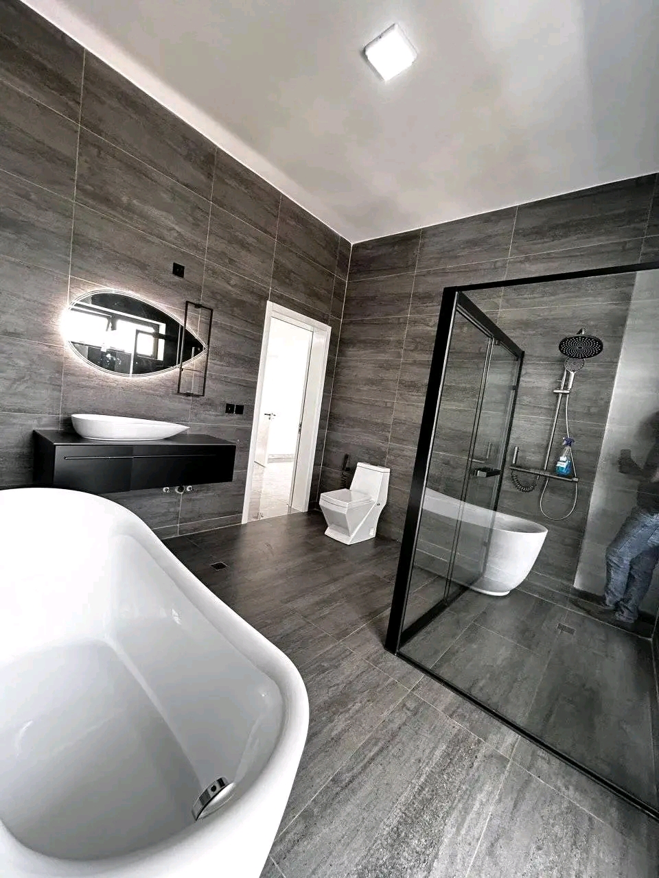 Gacuriro luxury house for sale in good neighborhood