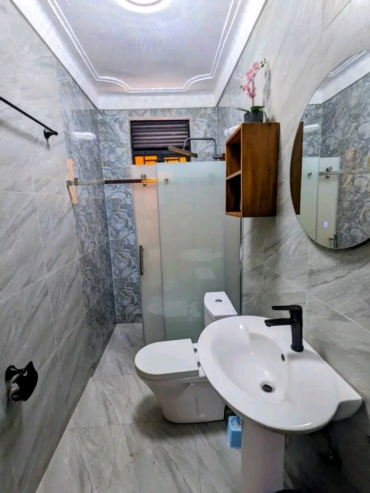 Very nice house for rent in good neighborhood