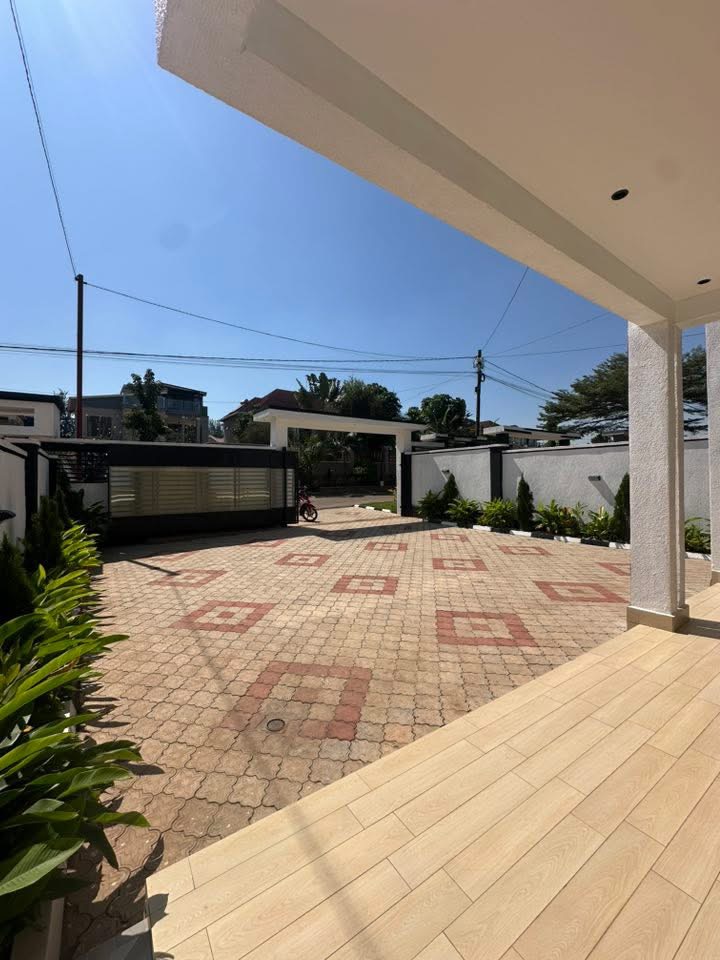 Nice new house for sale in kibagabaga in good neighborhood