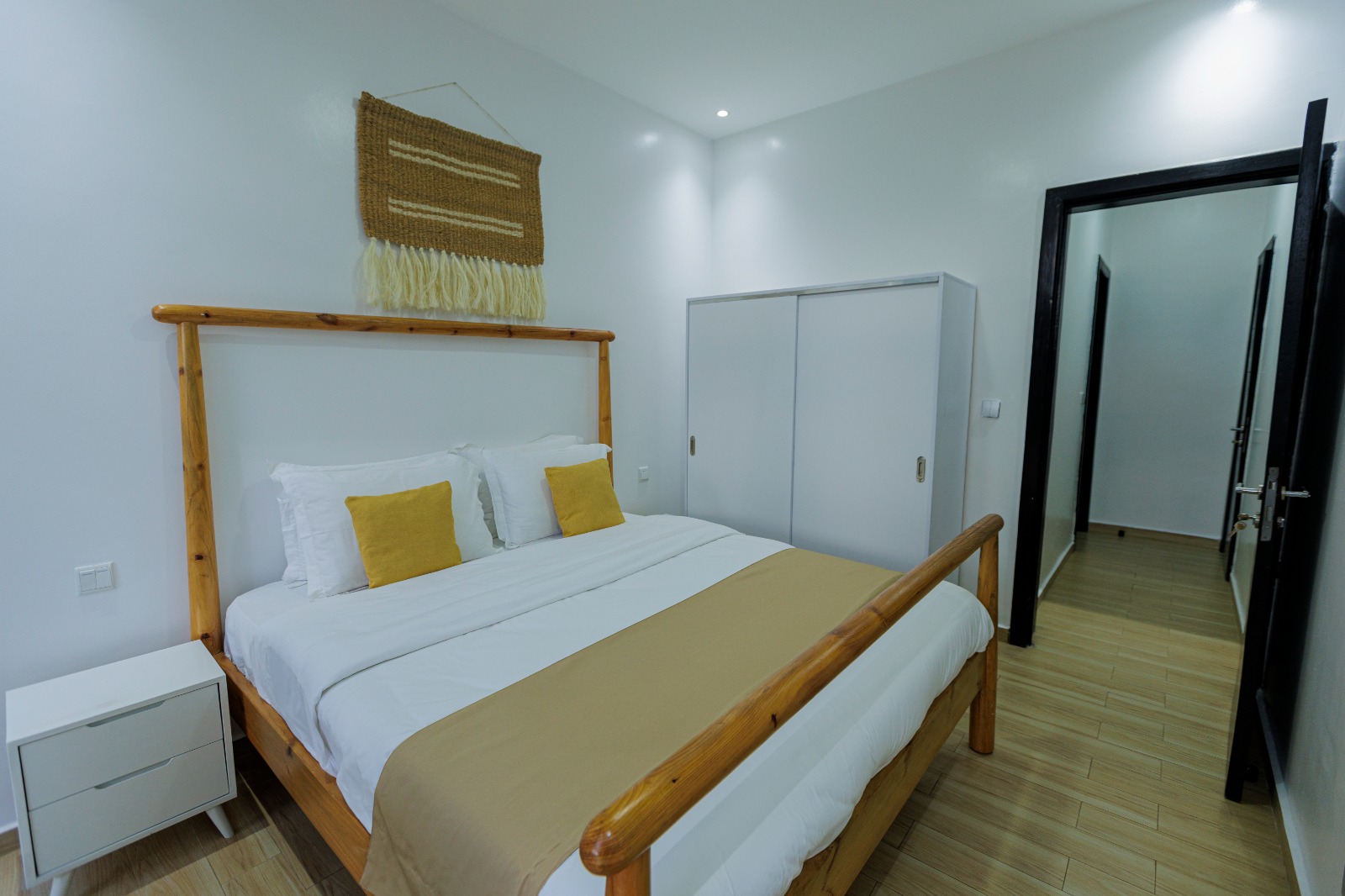 Nice full furnished house for rent in good neighborhood