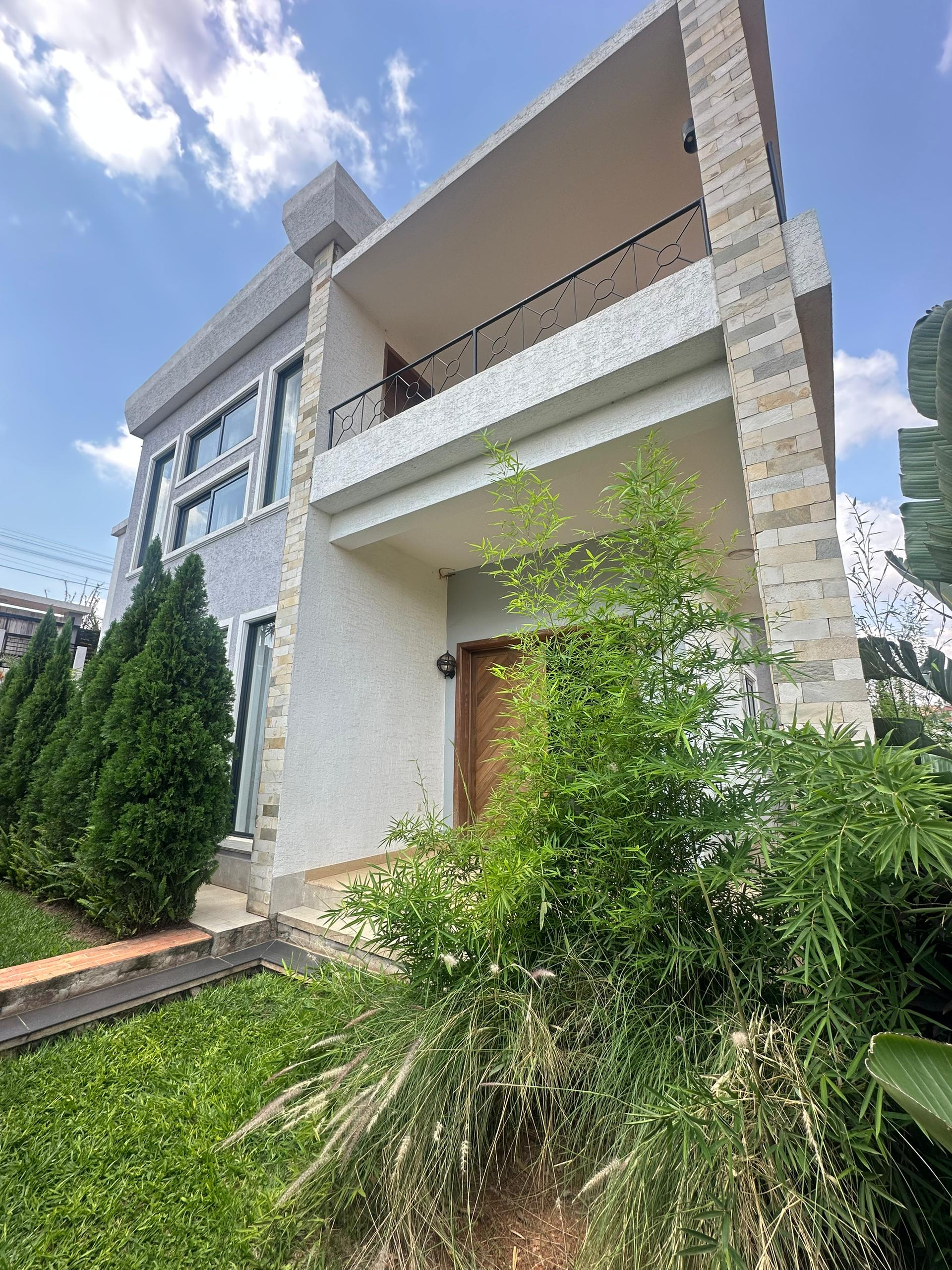 Nice house for sale in Kigali Nyarugunga