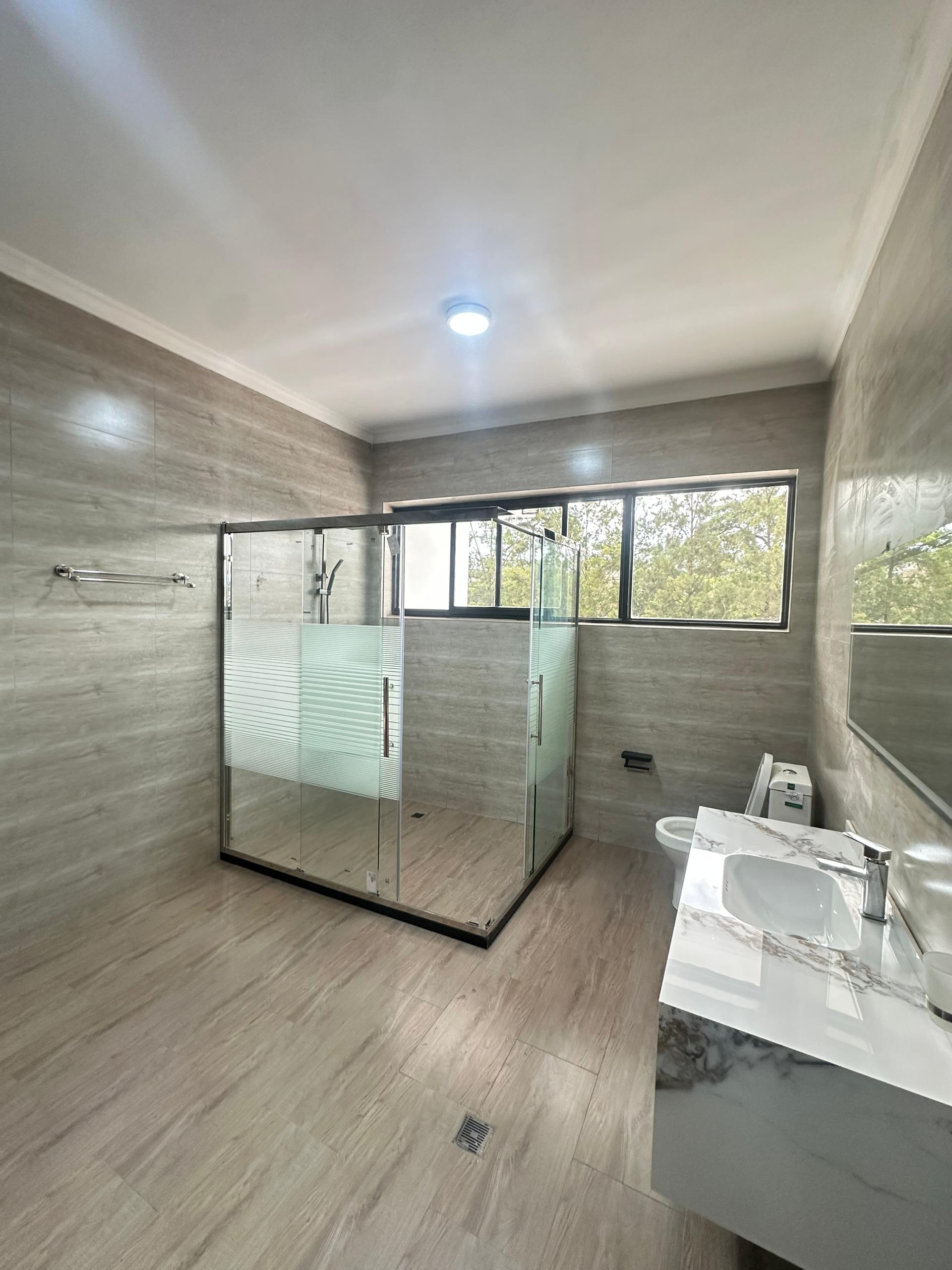 Nice new house for sale in heart of kibagabaga in Kigali.