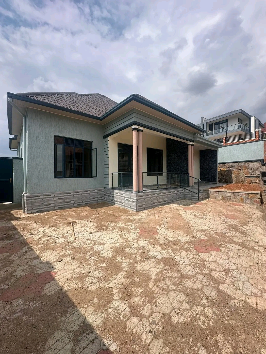 Nice new house for sale in kicukiro