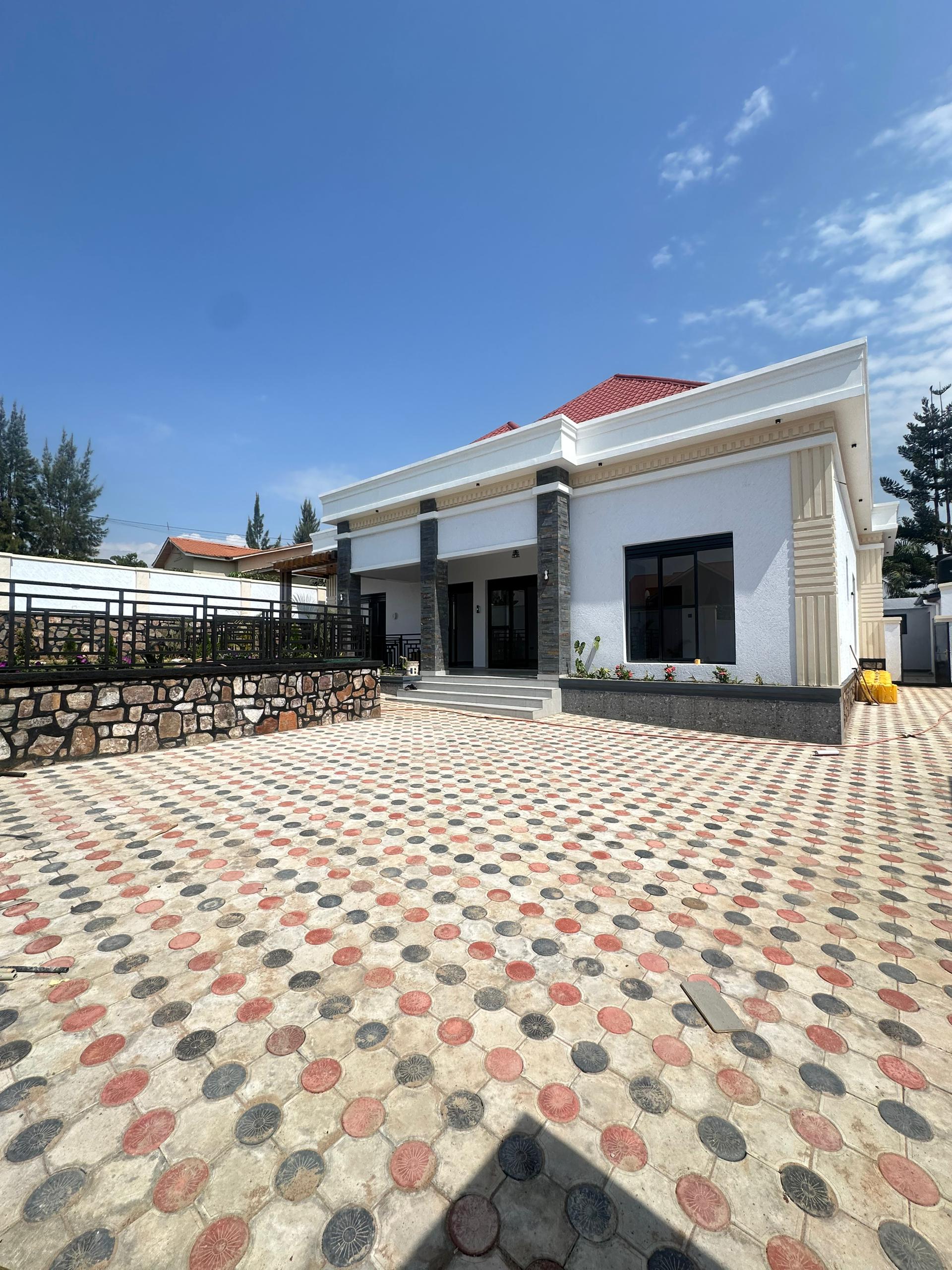 New and modern house for sale in prime location