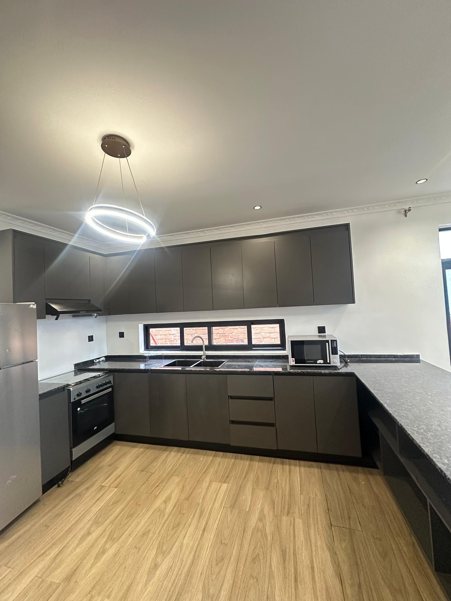 Nice new house for sale in Rebero good neighborhood