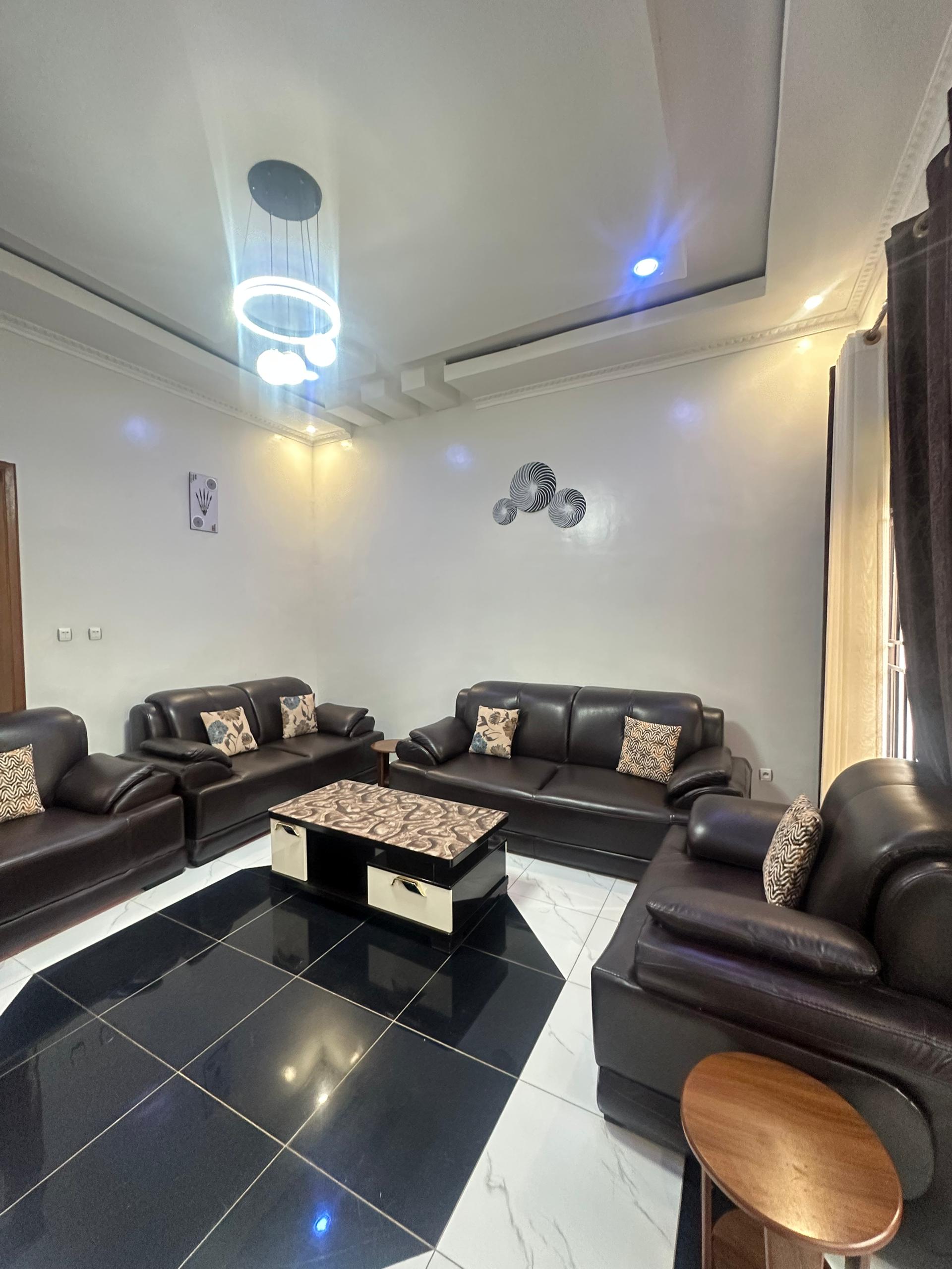 Nice full furnished house for rent in good neighborhood