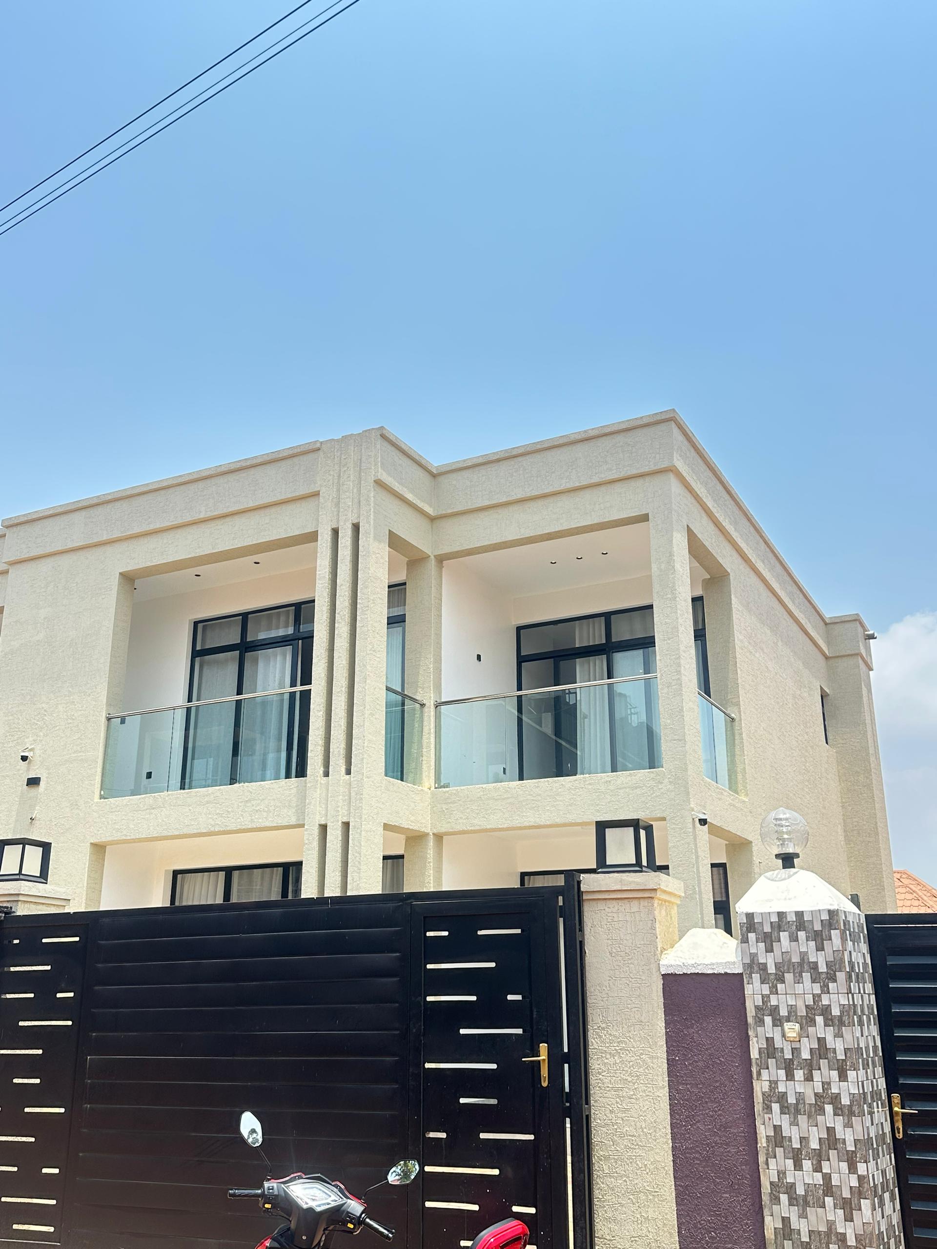 Nice full furnished apartment for rent in good neighborhood