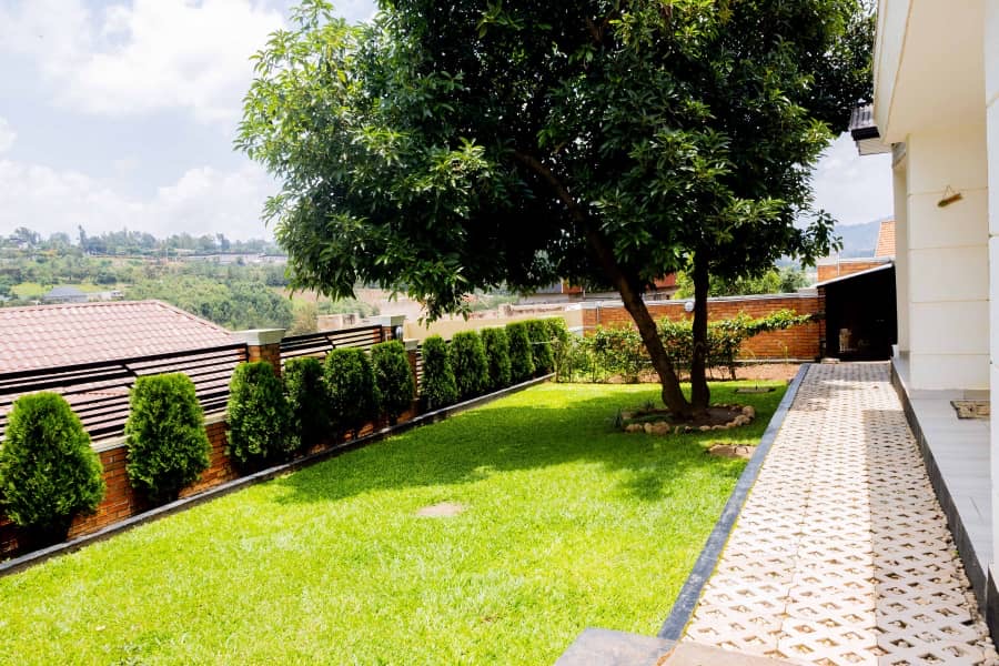 Kibagabaga nice house for rent.