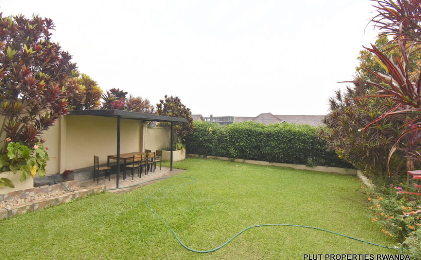 Full furnished house for rent in Gacuriro
