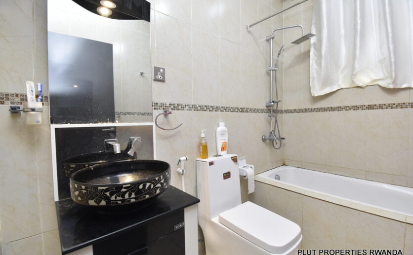 Full furnished house for rent in Gacuriro