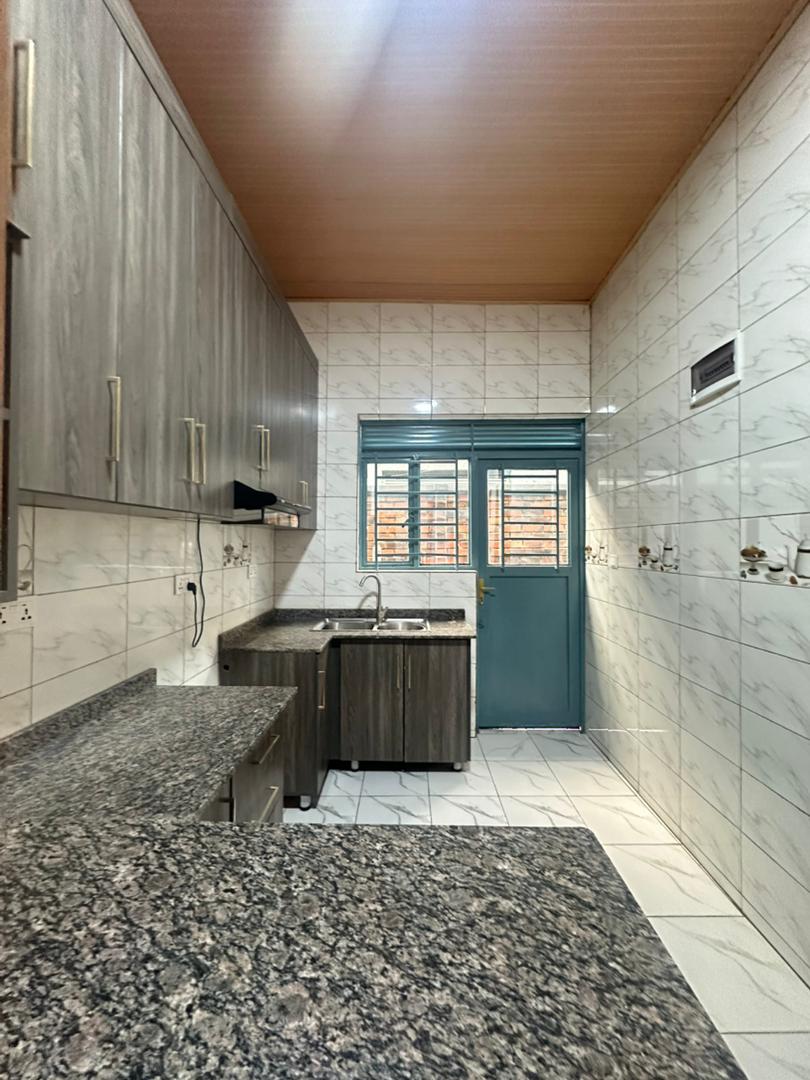 Unfurnished house for rent in Kabeza