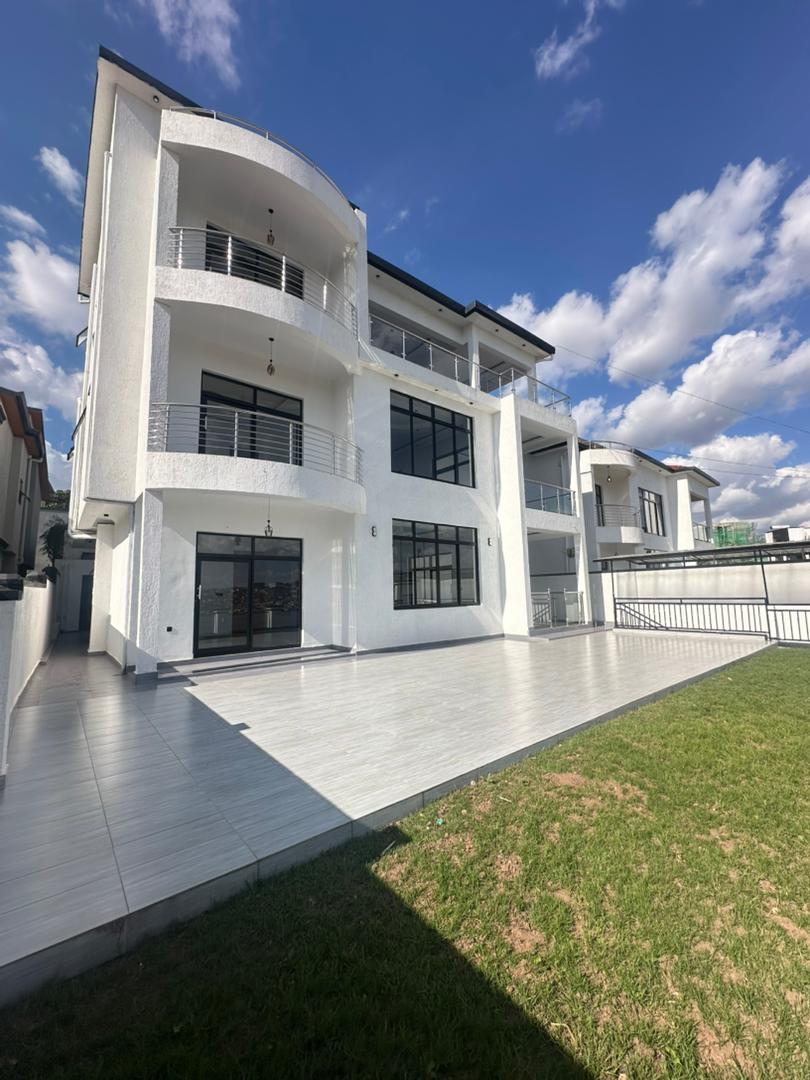 Modern house for sale in kibagabaga