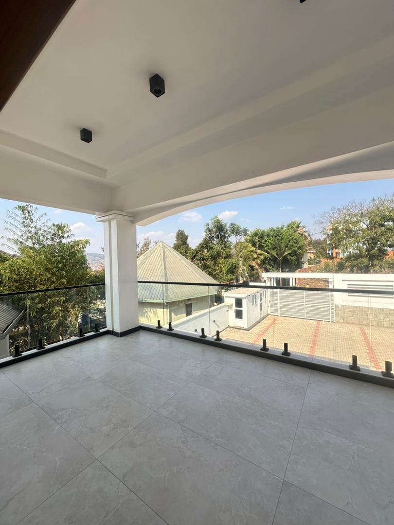 Full furnished villa for rent