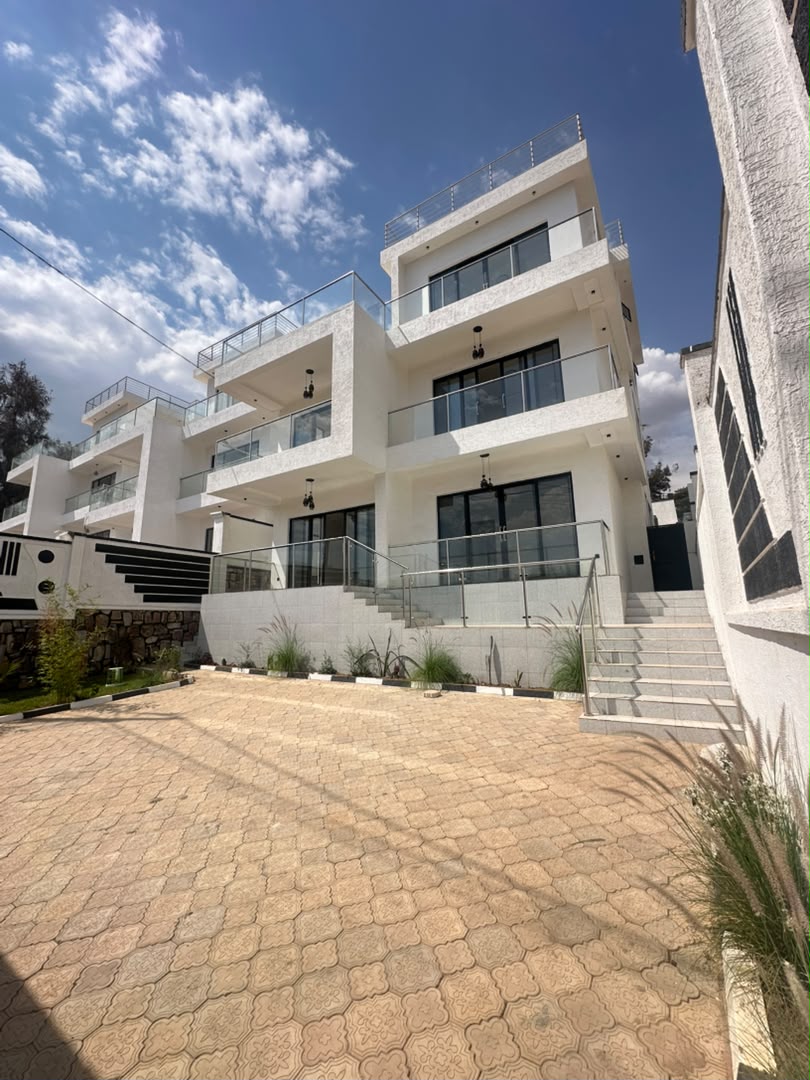 New modern house for sale in Kibagabaga