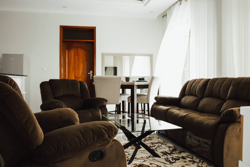 Full furnished apartment for rent in Kigali, Rebero in good neighborhood - Image 2