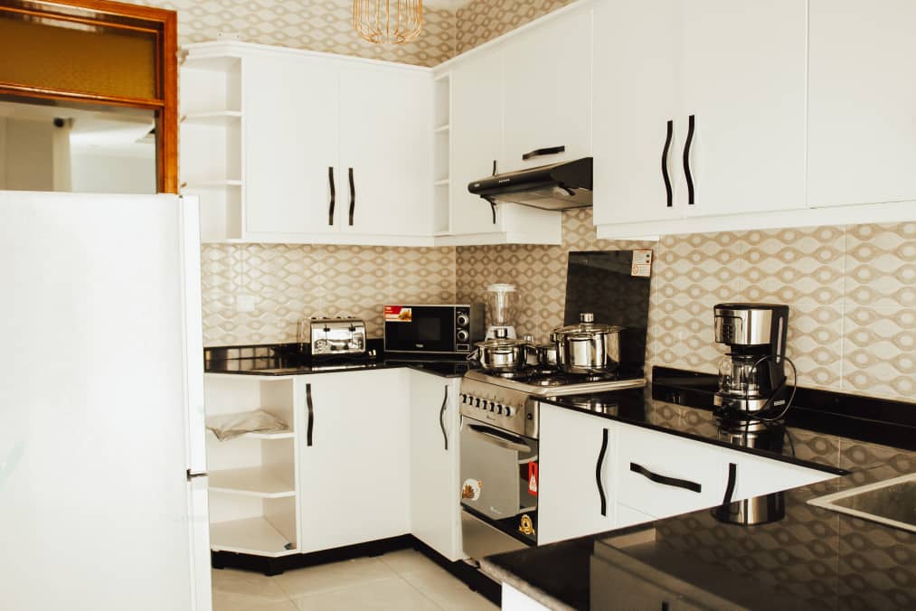 Full furnished apartment for rent in Kigali, Rebero in good neighborhood - Image 3