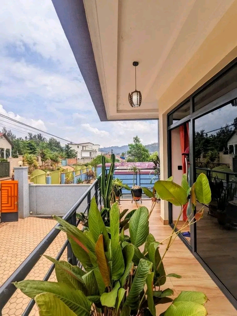 Nice modern apartment for rent in kimironko