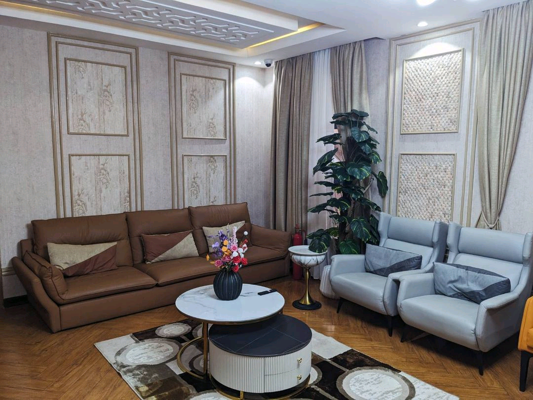 Nice luxury house for rent in good neighborhood. - Image 3