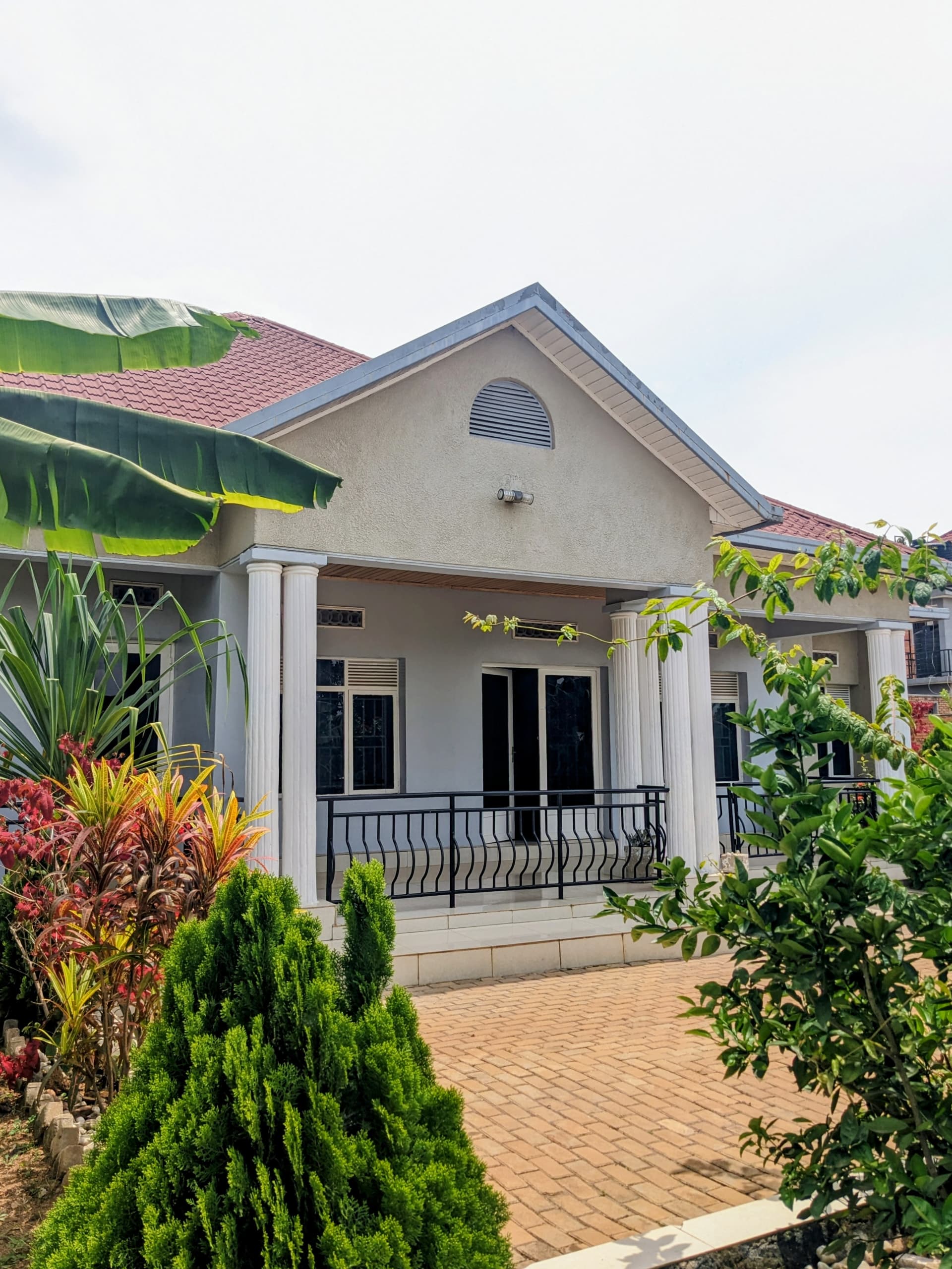 Airport Nest Guesthouse